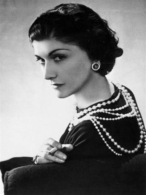 coco chanel histoire|Gabrielle Chanel, the founder of CHANEL .